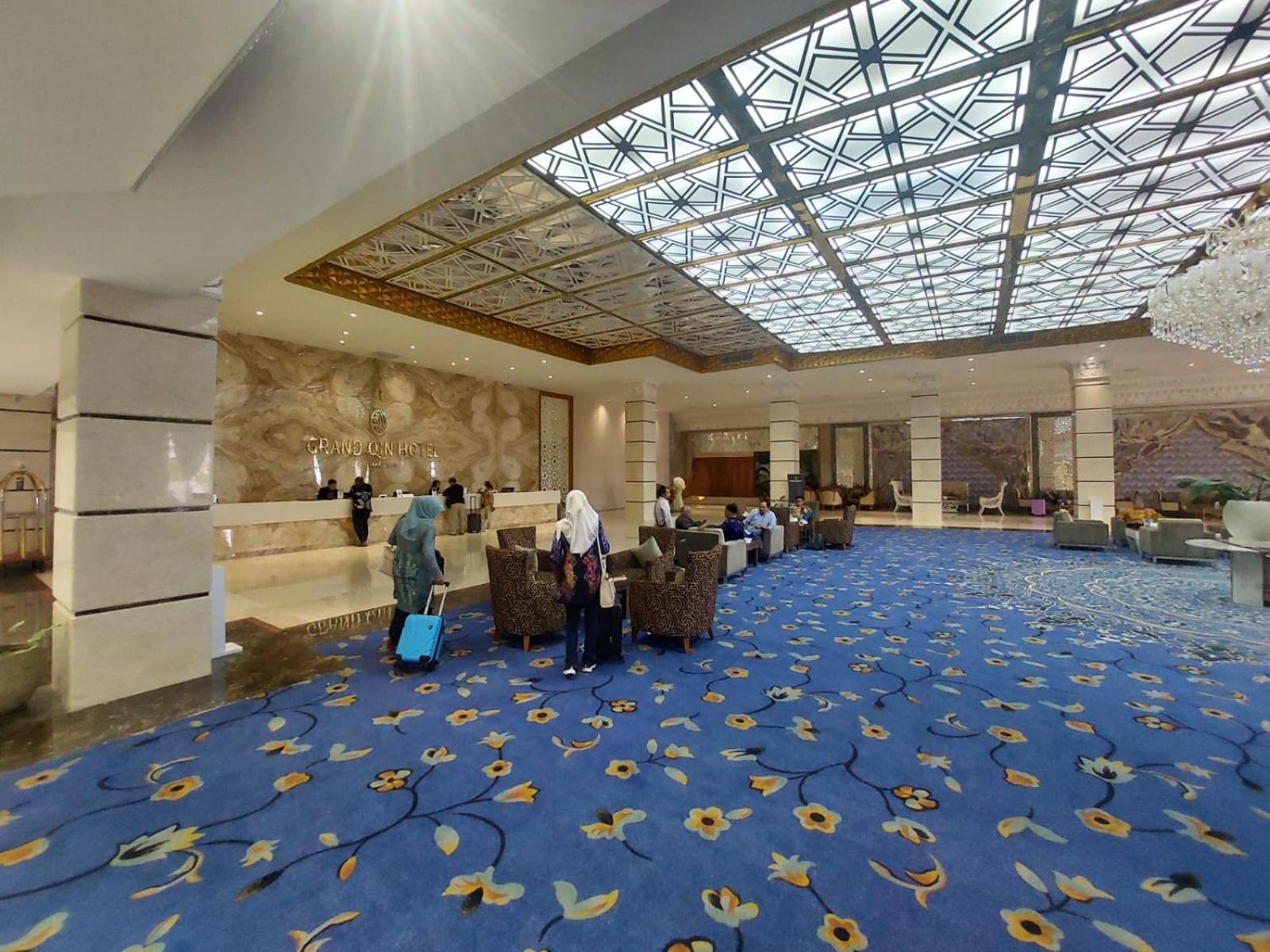 Grand Qin Hotel Banjarbaru Extérieur photo